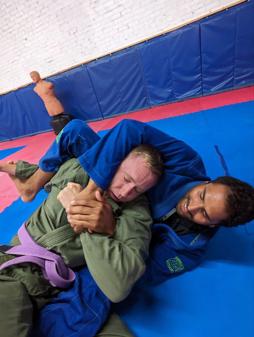 BJJ grappling blue gi